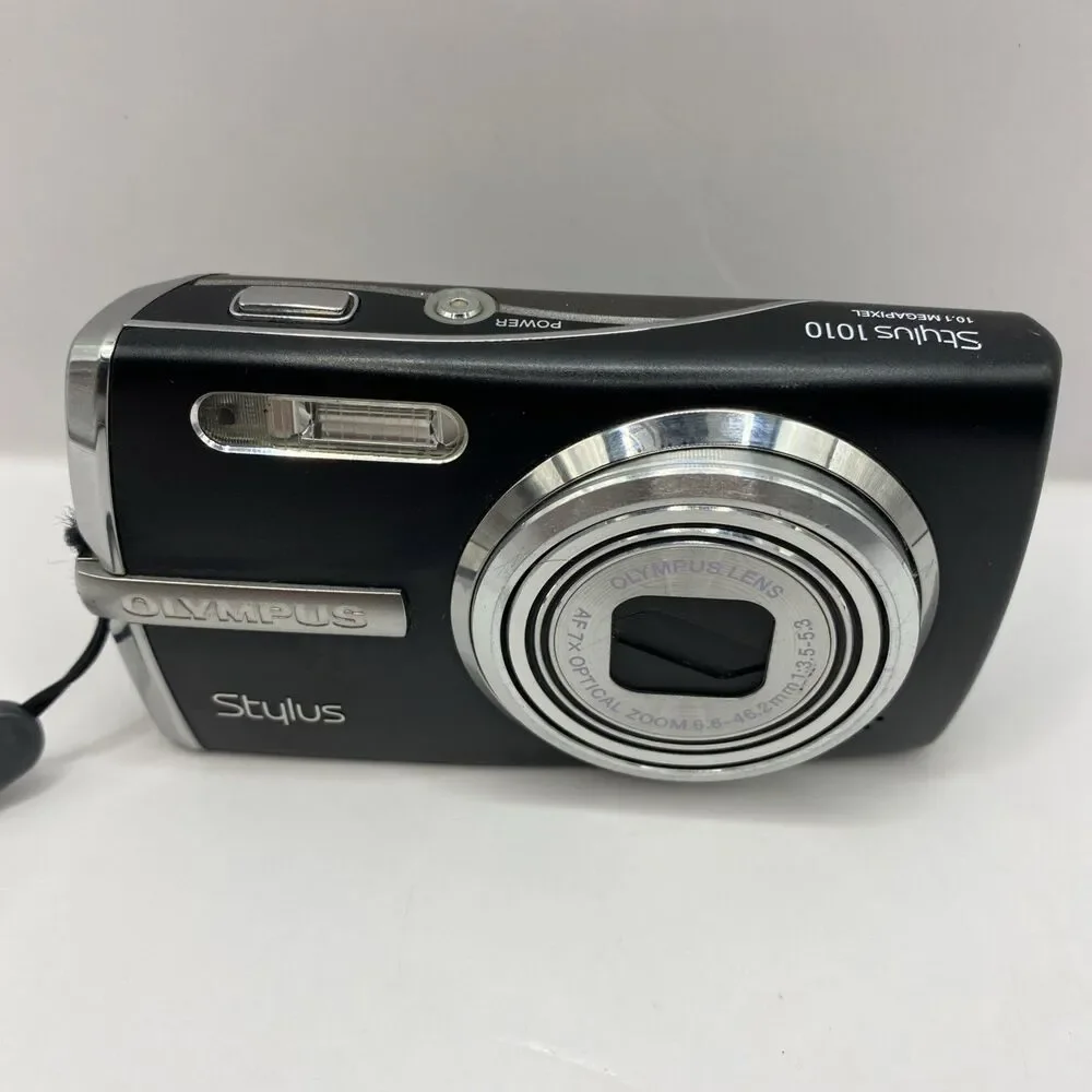 Olympus Stylus 1010 Black 10.1MP Digital Camera With Battery & Charger